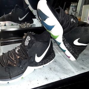 Mens Nike King James 15 size